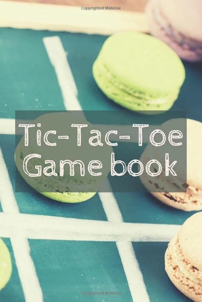 Tic-Tac-Toe Game book - fun game for kids and adults - template with grid and score - learn or teach your strategy - gift idea for boys and girls in all seasons: Cover with macaroons