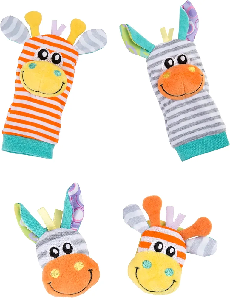 Playgro Wrist Rattle and Foot Finder Set - Engaging Developmental Toys for Babies 0-12 Months with Adorable Jungle Friends - Baby's First Rattle Socks & Hand Entertainment, an Ideal Baby Kicking Toy