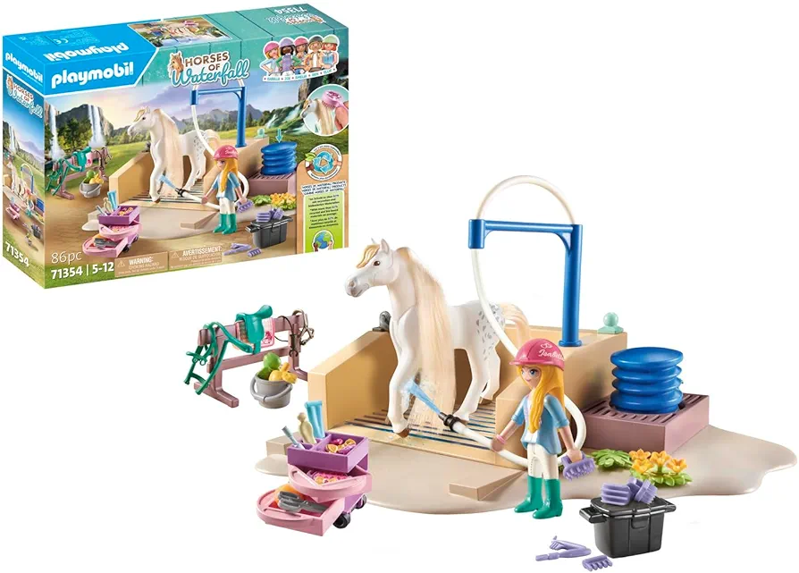 Playmobil Horses of Waterfall Washing Station with Isabella and Lioness