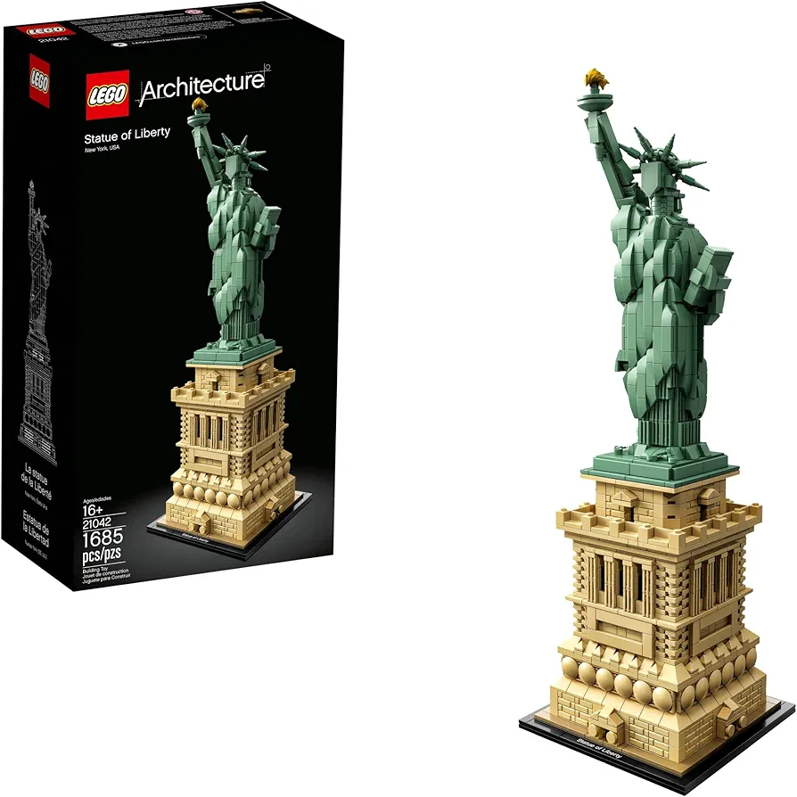 LEGO Architecture Statue of Liberty 21042 Model Building Set - Collectible New York City Souvenir, Creative Home Décor or Office Centerpiece, Great Gift Idea for Adults and Teens