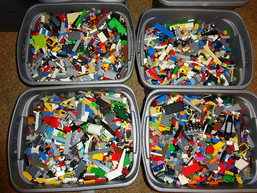 LEGO One Pound ~ Small and Medium Sized Blocks, Bricks, Misc Parts Blocks Pieces ~Random Wholesale Bulk Bricks ~ Clean ~ Quality