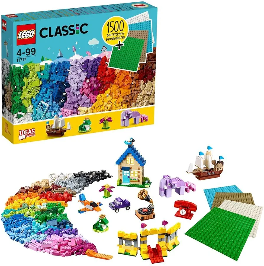 LEGO 11717 Classic Bricks Bricks Plates, Large Creative Building Toy for Kids, Gift for Boys and Girls Age 4 Plus with Wheels, Windows & 4 Baseplates